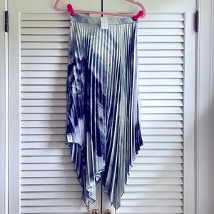 Pookie & Sebastian Pleated skirt Sz XS tapered hem